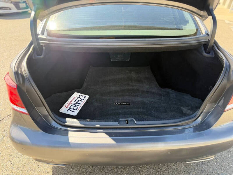 2014 Lexus LS 460