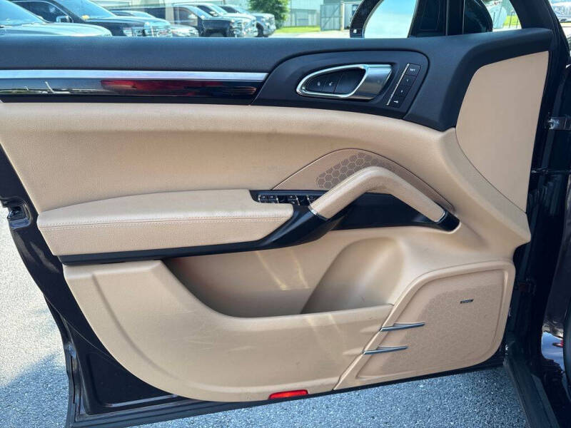2016 Porsche Cayenne