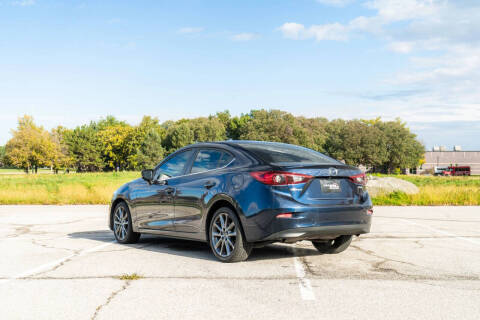 2018 Mazda MAZDA3 Touring