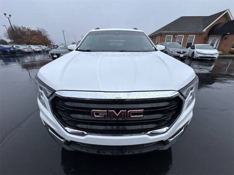 2022 GMC Terrain SLE