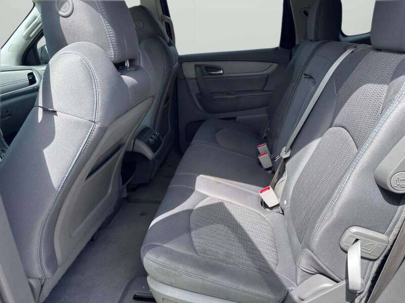 2016 Chevrolet Traverse LS