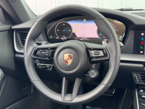 2025 Porsche 911 Carrera