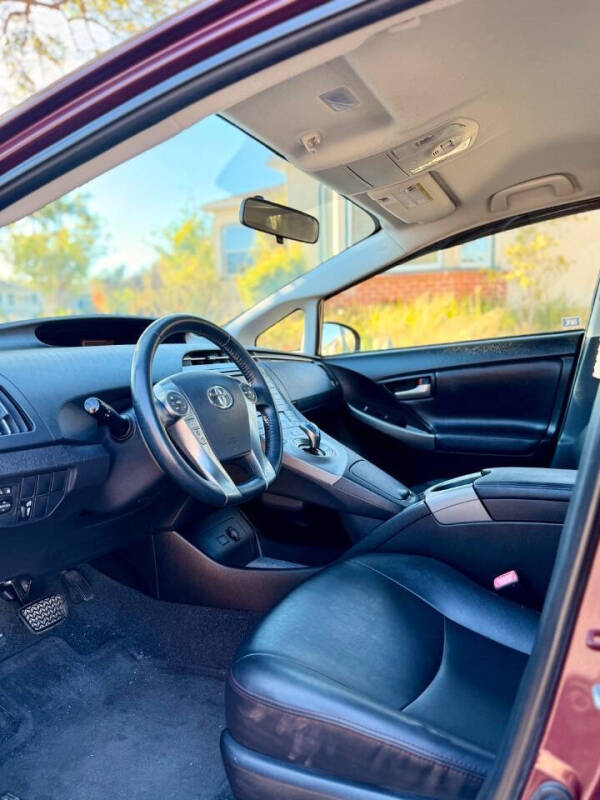 2013 Toyota Prius Three