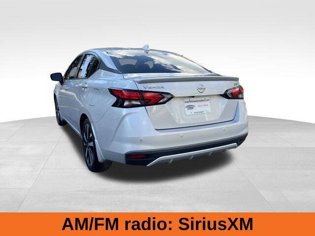 2022 Nissan Versa SR