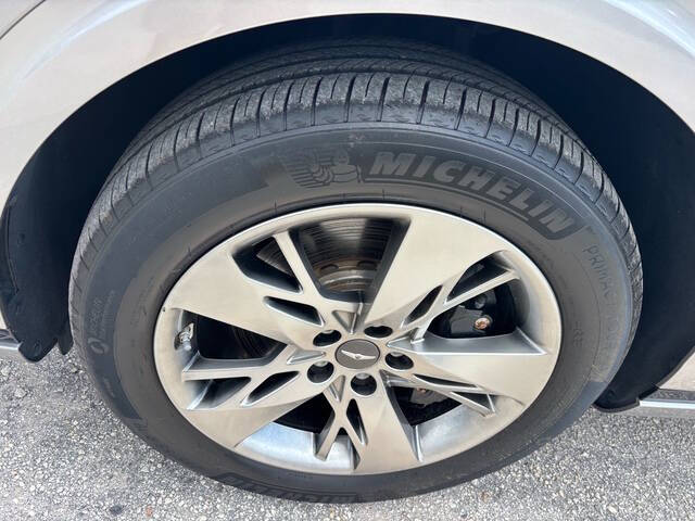 2022 Genesis GV70 27