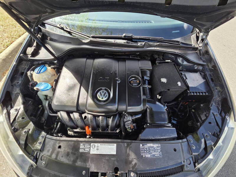 2011 Volkswagen Golf 2.5L PZEV