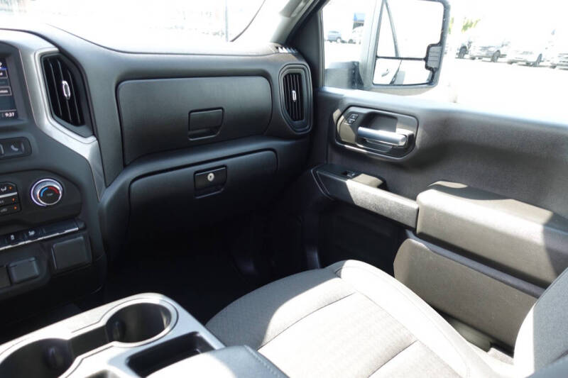 2025 Chevrolet Silverado 2500HD Custom