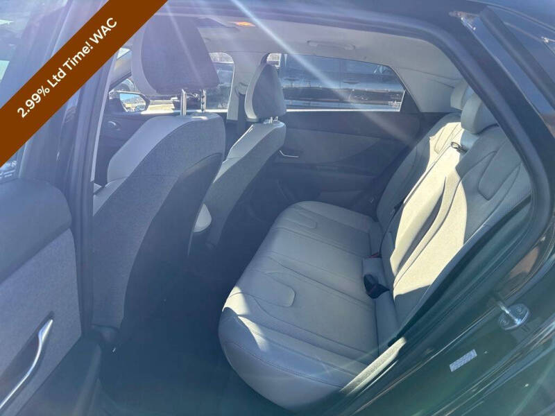 2022 Hyundai Elantra