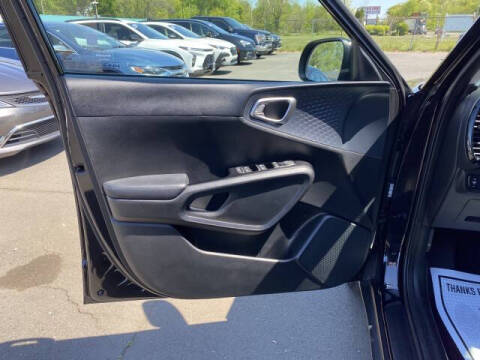 2023 Kia Soul EX