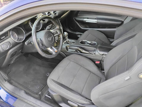 2015 Ford Mustang V6