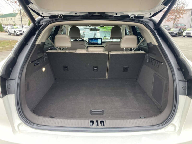 2021 Lincoln Nautilus Standard