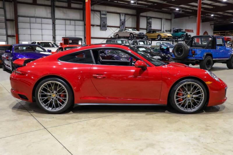 2018 Porsche 911 Carrera 4S