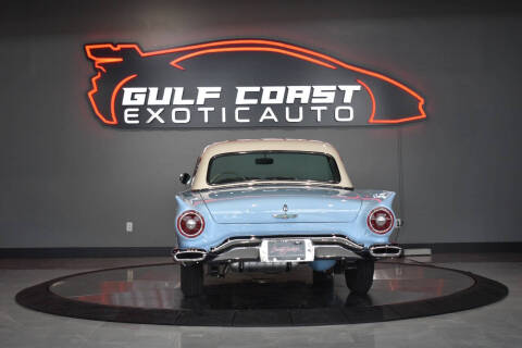 1957 Ford Thunderbird