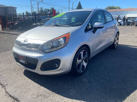 2012 Kia Rio 5-Door EX