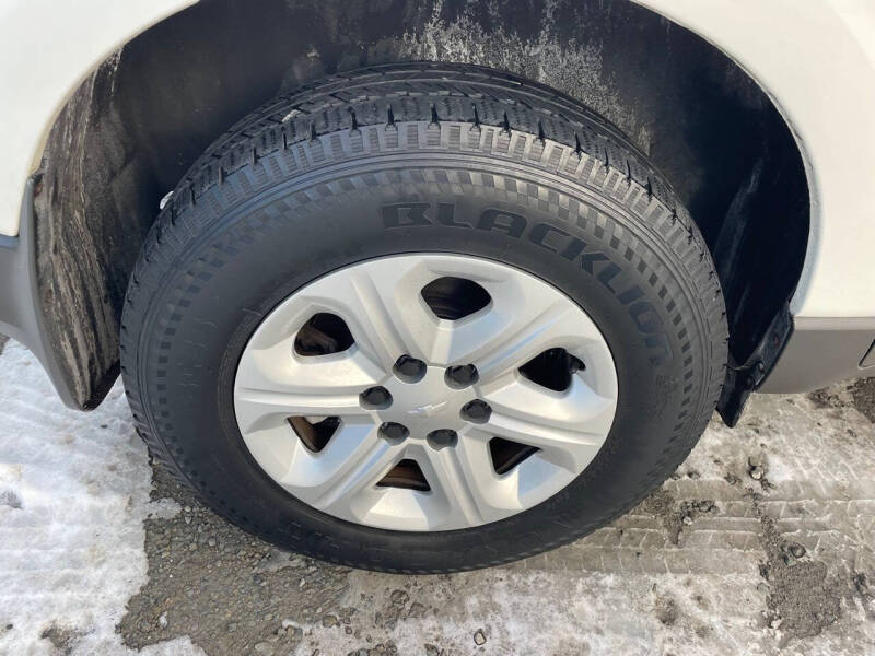 2011 Chevrolet Traverse LS