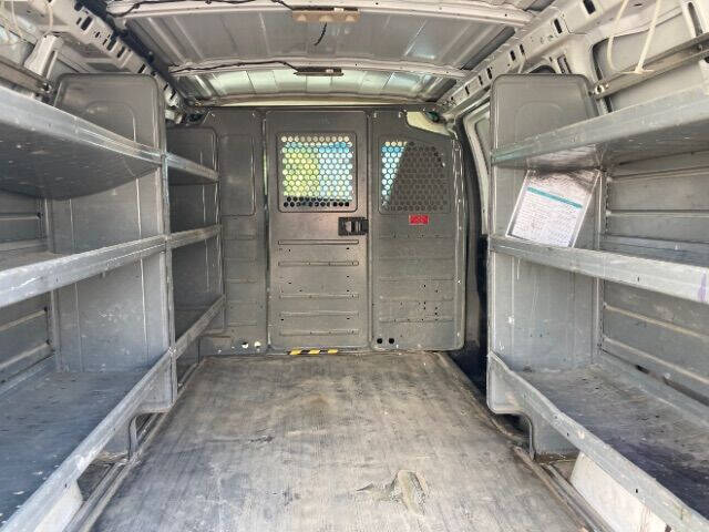 2017 Chevrolet Express 2500