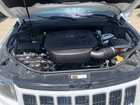 2016 Jeep Grand Cherokee Laredo