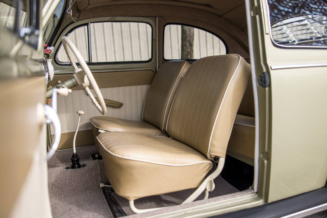 1955 Volkswagen Beetle 25