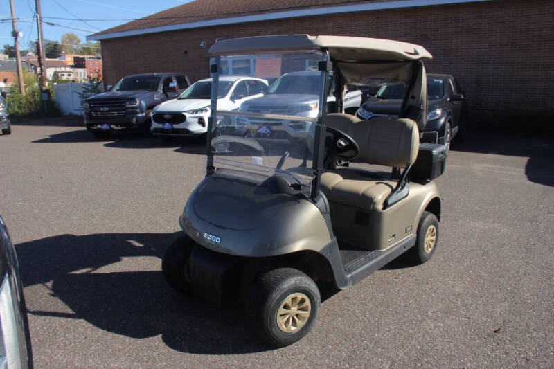 2020 E-Z-GO RXV ELiTE