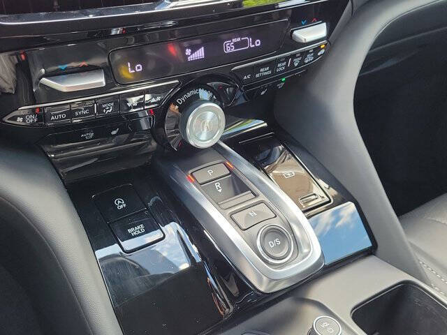 2024 Acura MDX w/Tech