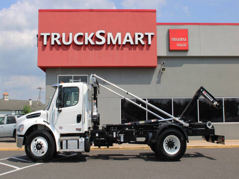 2024 Freightliner M2 106