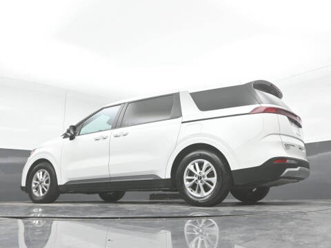 2022 Kia Carnival LX