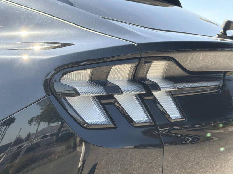 2024 Ford Mustang Mach-E Select