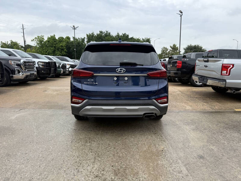 2019 Hyundai Santa Fe SEL 2.4L