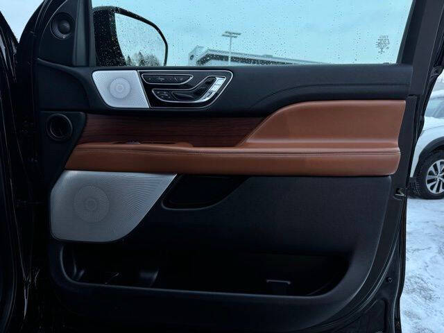 2020 Lincoln Navigator L Reserve