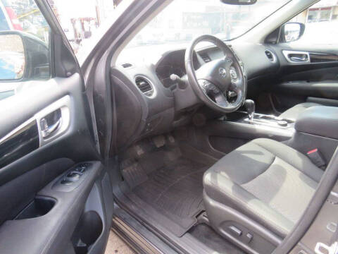 2017 Nissan Pathfinder