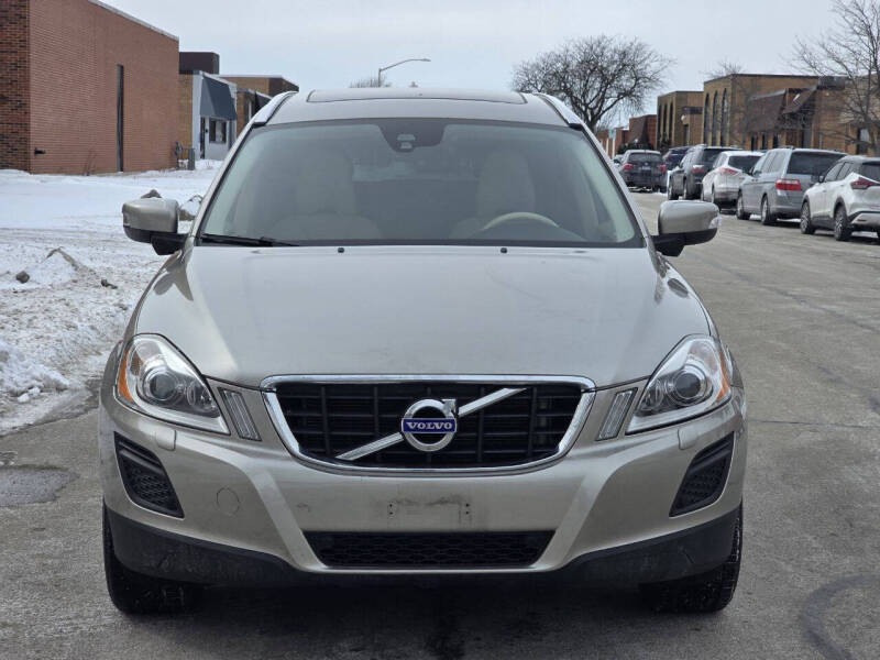Used 2013 Volvo XC60 3.2 Premier Plus with VIN YV4952DZ4D2410286 for sale in Schaumburg, IL