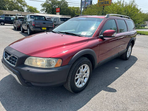2007 Volvo XC70 for sale at Diana Rico LLC in Dalton GA