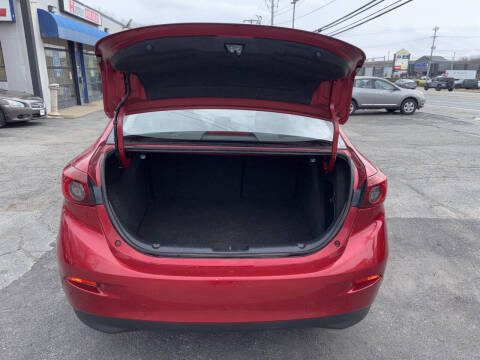 2015 Mazda MAZDA3 i Touring