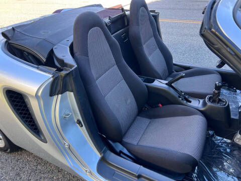 2000 Toyota MR2 Spyder