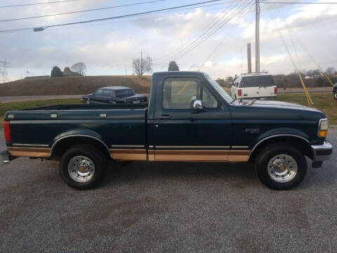1994 Ford F-150 for sale at CAR-MART AUTO SALES in Maryville TN