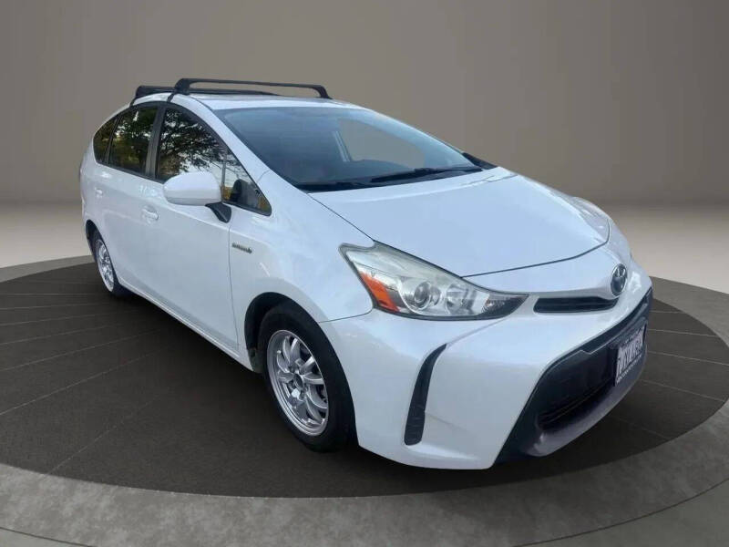 2015 Toyota Prius v