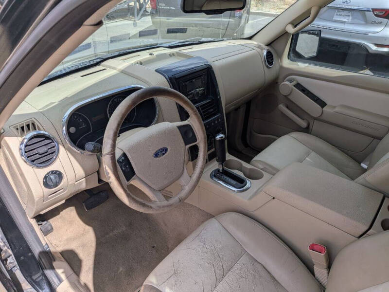 2006 Ford Explorer XLT