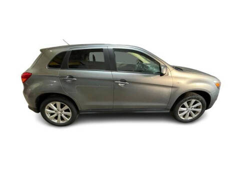 2013 Mitsubishi Outlander Sport ES