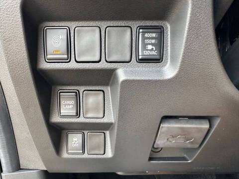 2025 Nissan Frontier PRO-X