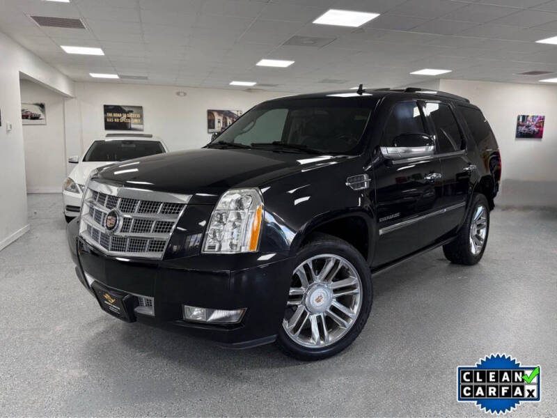 2013 Cadillac Escalade Platinum Edition