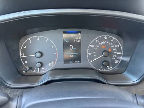 2025 Toyota Corolla Cross LE