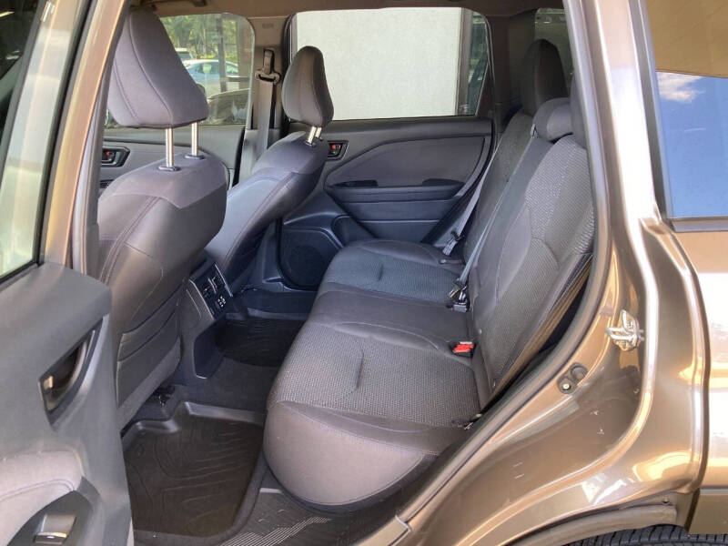 2025 Subaru Forester Premium