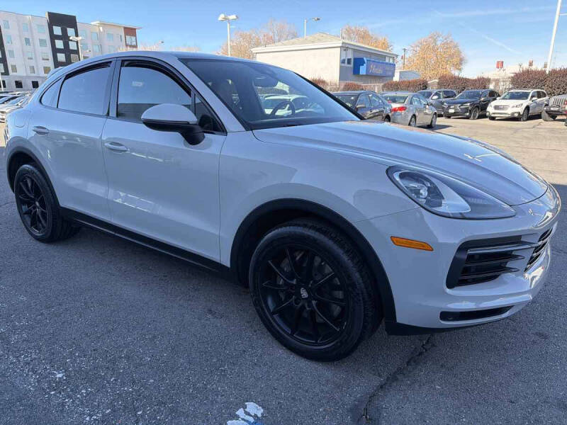 2021 Porsche Cayenne Coupe