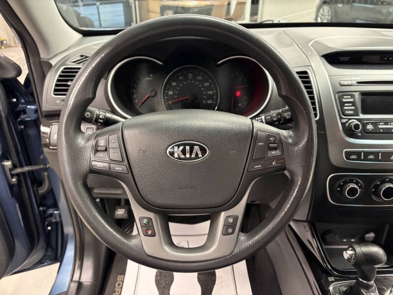 2015 Kia Sorento LX