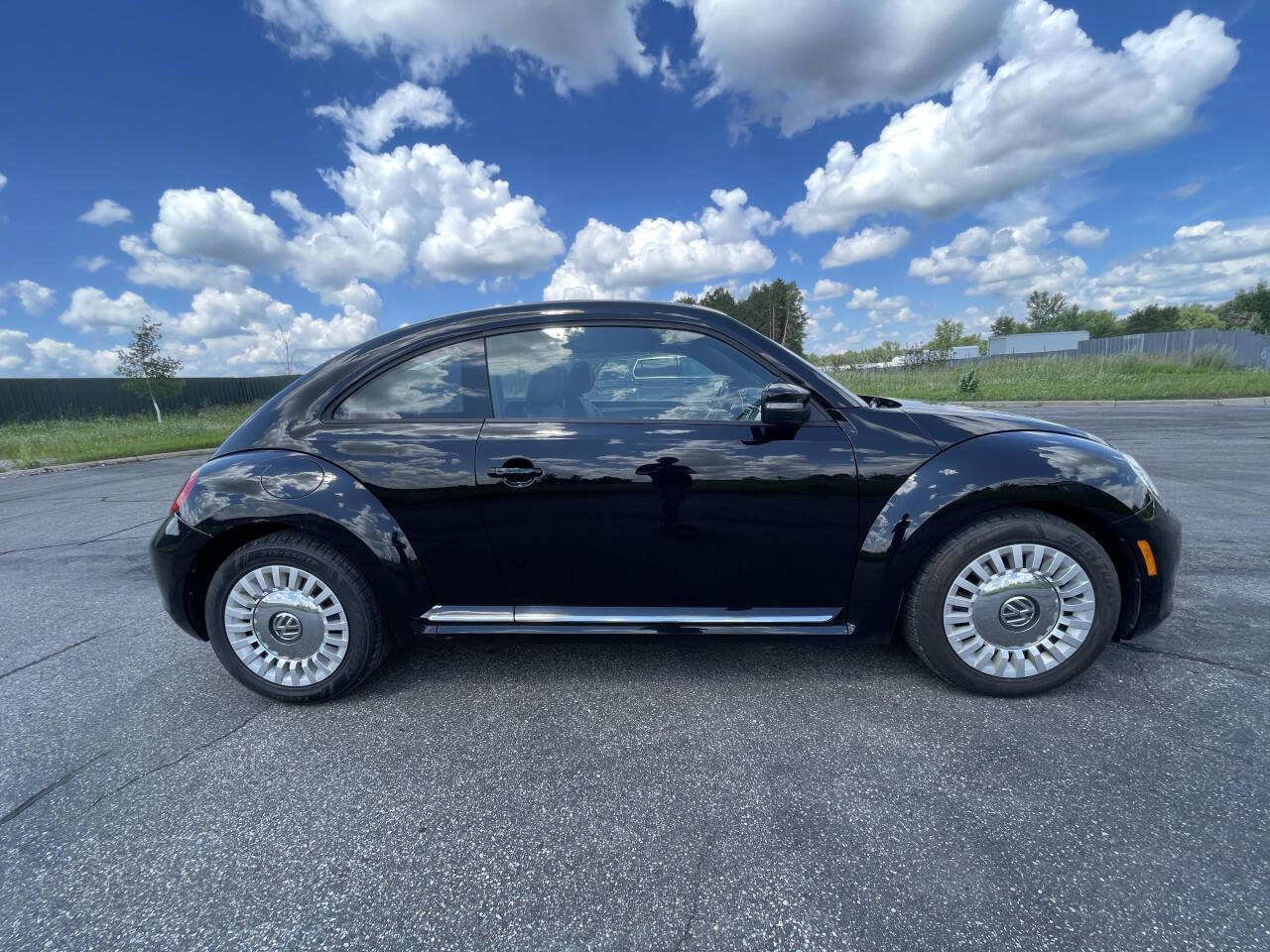 2015 Volkswagen Beetle for sale at Twin Cities Auctions in Elk River, MN