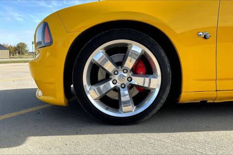 2007 Dodge Charger SRT-8