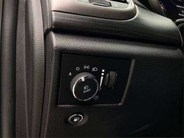 2019 Jeep Grand Cherokee Laredo E