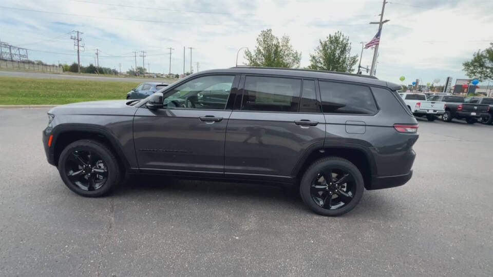 2024 Jeep Grand Cherokee L for sale at Victoria Auto Sales in Victoria, MN