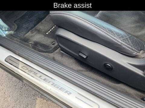 2012 Dodge Challenger SRT8 392