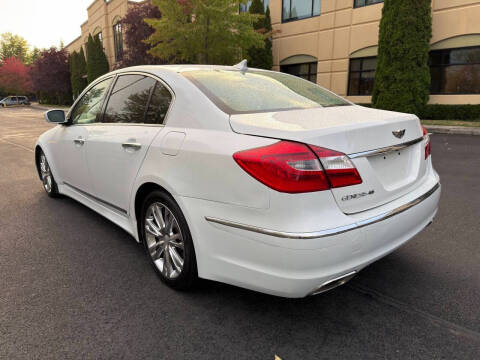 2012 Hyundai Genesis 4.6L V8